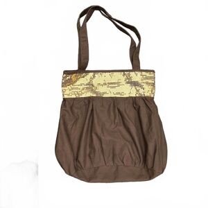 Brown Tote Bag with Glittering Gold Sequin‎ Band